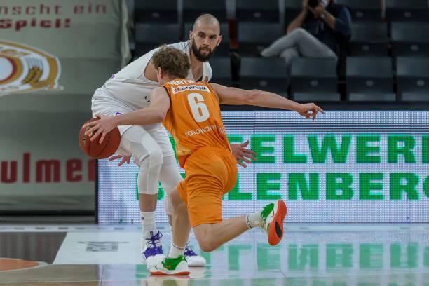 够为球队带 够为球队带