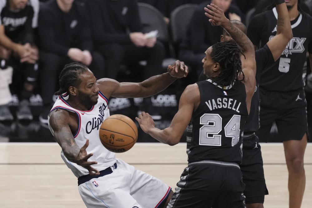 他们利用高 他们利用高